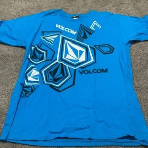 Volcom t shirt